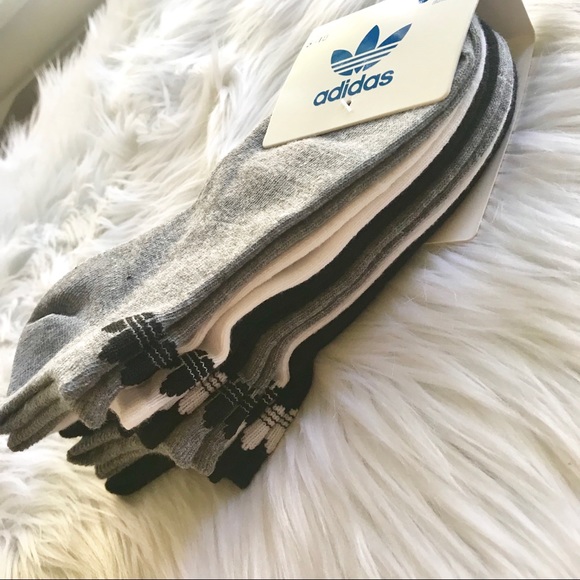 NWT Adidas Socks 6 Pairs Shoe Size 5-10 - Picture 2 of 2
